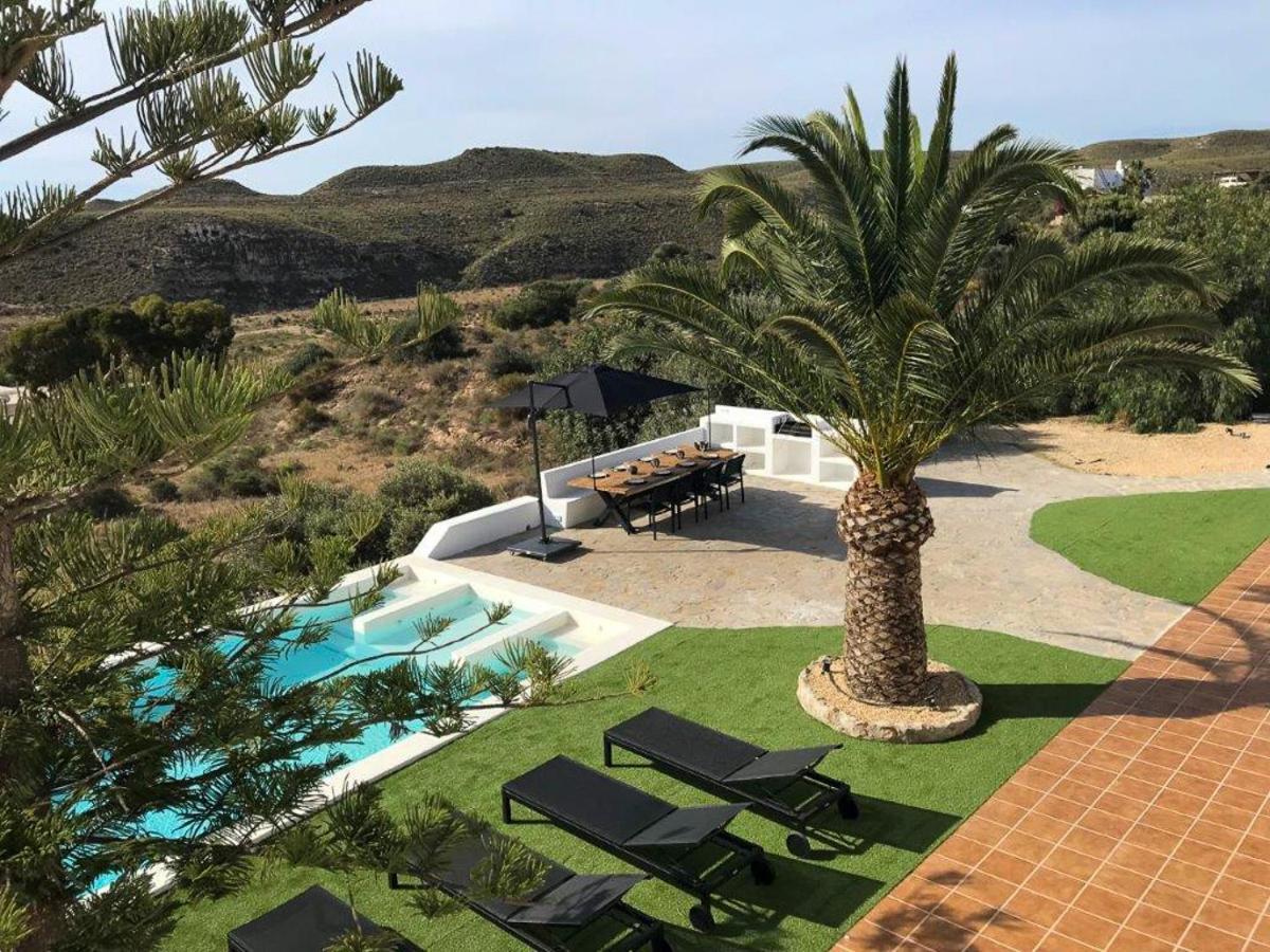 Los Palmitos Agua Amarga  Exterior foto